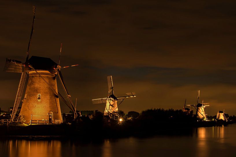Kinderdijk, Verlichte Molens by Rob Jansen