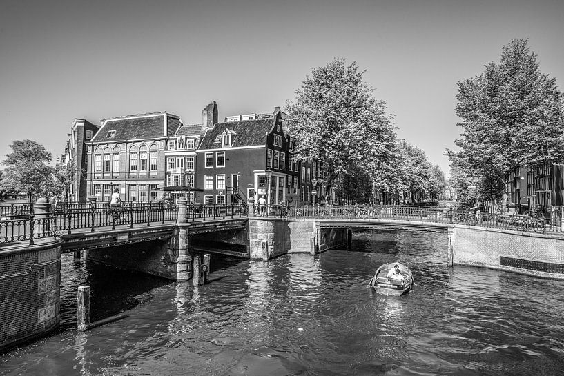 the Prinsengracht and the Leidsegracht by Ivo de Rooij