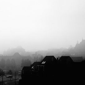 Nijmegen dans le brouillard sur Bas Stijntjes