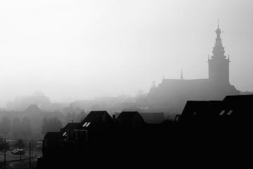 Nijmegen dans le brouillard