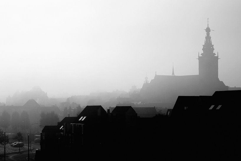 Nijmegen dans le brouillard par Bas Stijntjes