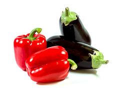 Légume isolé sur un fond blanc sur Carola Schellekens