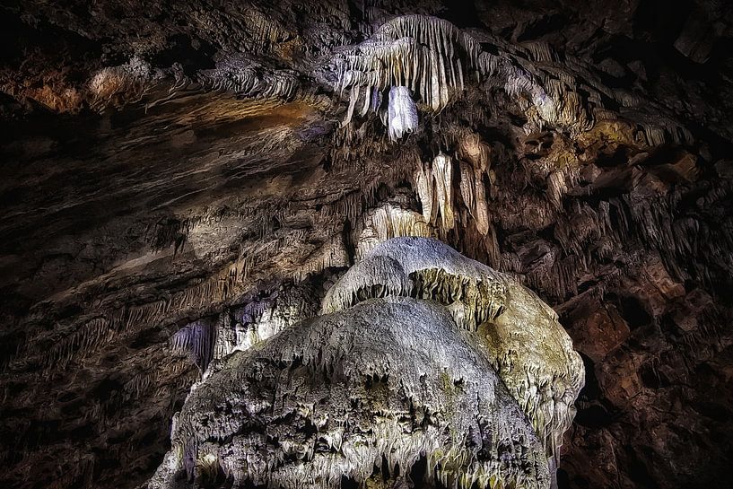 Stalactite by Maickel Dedeken