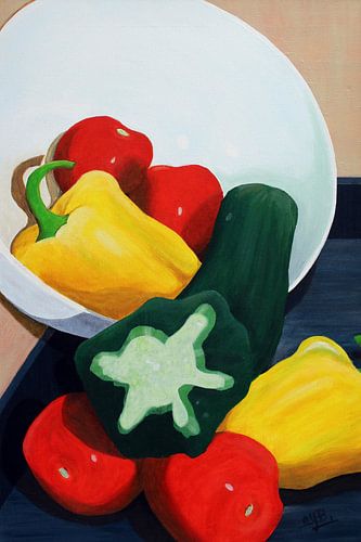 Realistic still life of bowl with vegetables