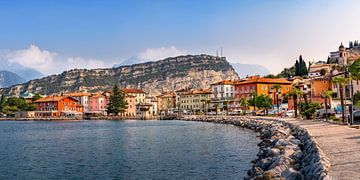 Promenade von Torbole am Gardasee von Voss Fine Art Fotografie