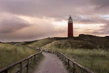Path to the lighthouse van Roelie Steinmann
