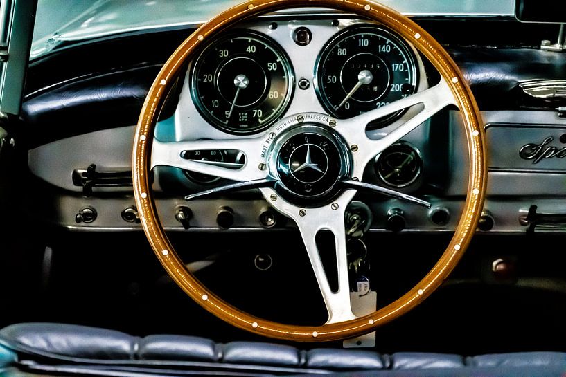 Tableau de bord de la Mercedes 190 par Truckpowerr