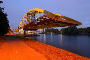 Hogeweidebrücke in Utrecht von Donker Utrecht
