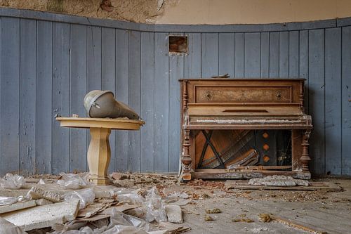 Lost Place - Abandoned Piano