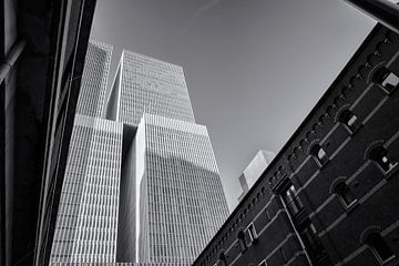 Gebouw 'De Rotterdam' op de Kop van Zuid in Rotterdam van Stedelijke landschappen - Rick Van der Poorten Fotografie