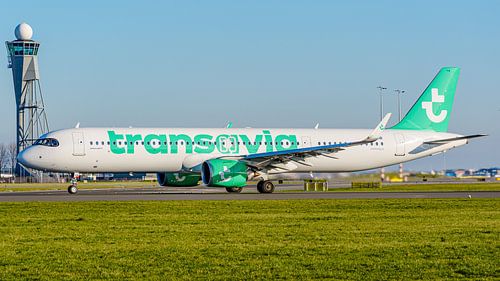 Transavia Airbus A321neo passagiersvliegtuig.