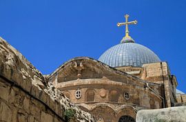 Het kruis op de Kerk van het Heilig Graf in Jeruzalem van Lensw0rld
