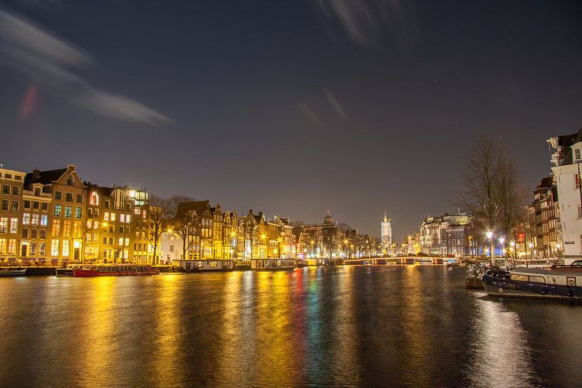 Amstel richting Halvemaansbrug te Amsterdam von Ad Van Koppen Fotografie