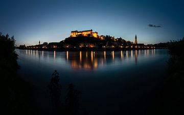 Burghausen op de Salzach van altmodern