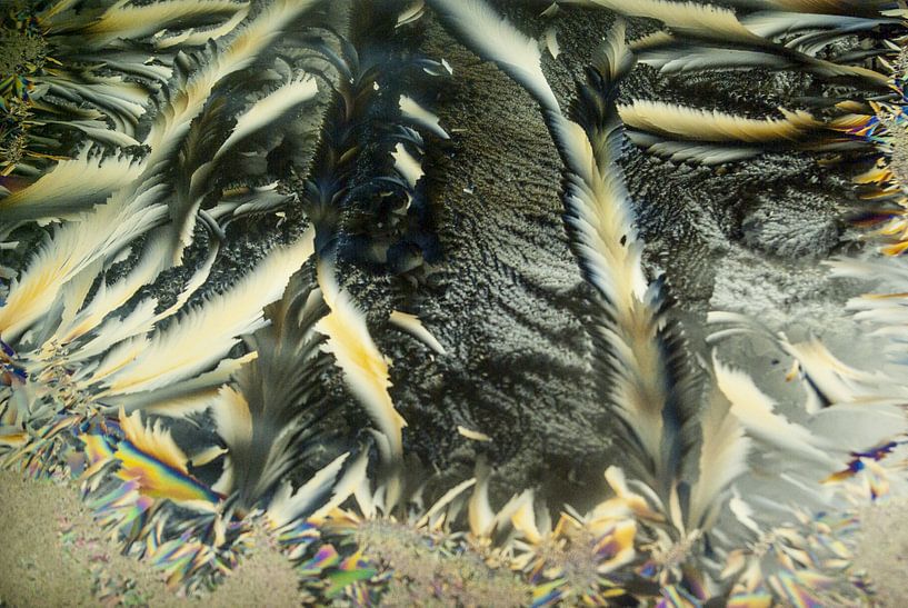 Colorful crystals by Norbert Sülzner