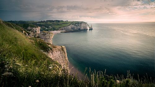 Etretat, Normandy at sunset by Tom in 't Veld