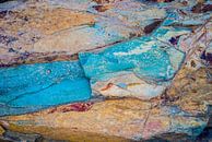 Gekleurde steen van Fred Leeflang thumbnail