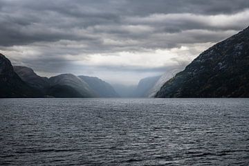 Noorwegen Lysefjord van Ronnie Schuringa