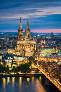Cathédrale de Cologne et pont Hohenzollern, Allemagne