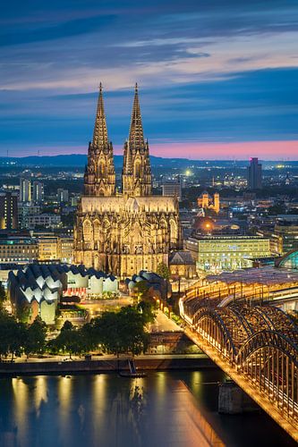 Dom van Keulen en Hohenzollernbrug, Duitsland
