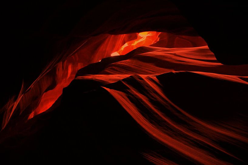 Antilope Canyon by Gosia Lubbers