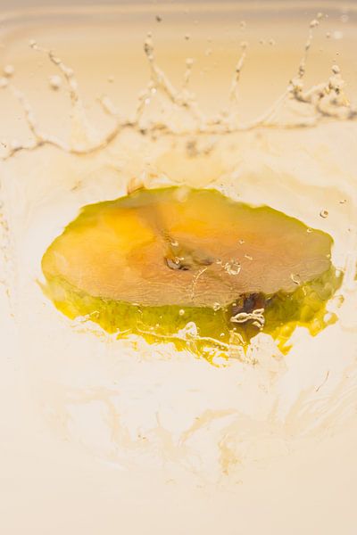 Birne splashed 1 von Marc Heiligenstein