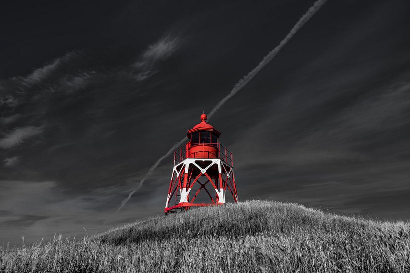 Der Leuchtturm der friesischen Stadt Stavoren im Abendlicht von Harrie Muis
