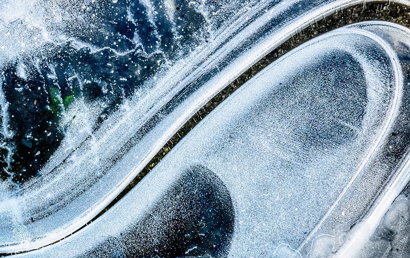 Abstract ice by Jan Linskens