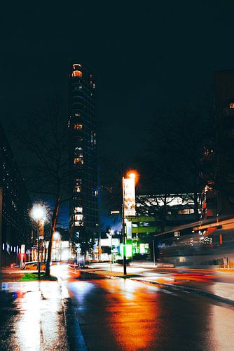 Vesteda toren in de nacht