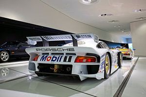 Porsche 911 GT1 Warsteiner (1996)
