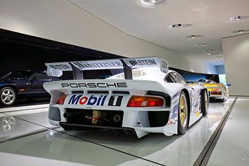 Porsche 911 GT1 Warsteiner (1996) van Rob Boon