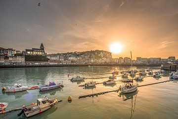 Der Hafen von Le Tréport im Licht der untergehenden Sonne