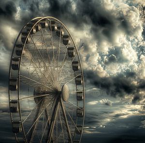 Wolken über dem Riesenrad