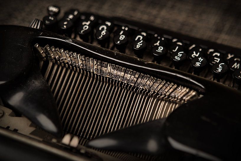 alte schwarze antike Schreibmaschine von Michel Heerkens