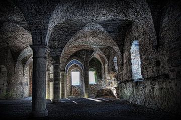 Abbey ruine by Eus Driessen