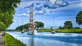 Segelschiff auf en Kanal bei Middelburg von Herbert Böck