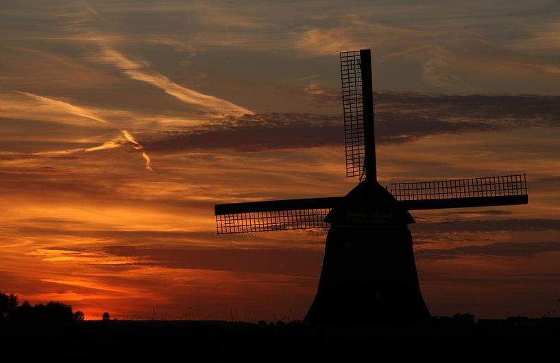 De Kathammer in silhouet van Jack Tol