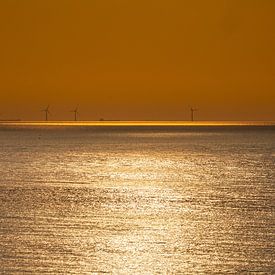 Windmolens bij zonsondergang 9 sur Fred Icke