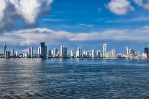 Skyline van de stad Cartagena in Colombia.
