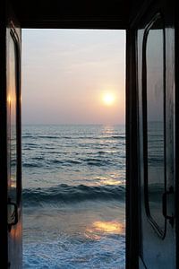 Sunset through the traindoor