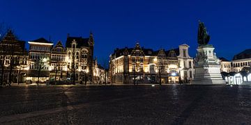 Vrijdagmarkt in Gent, België van Imladris Images