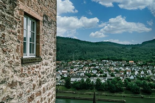 L'ancien contre le nouveau
