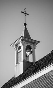 Timeless Silence: An Ode to Gone Glory