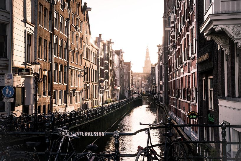 Oudezijds Kolk, canal à Amsterdam par Hans Wijnveen
