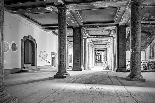 Le grand hall d'entrée