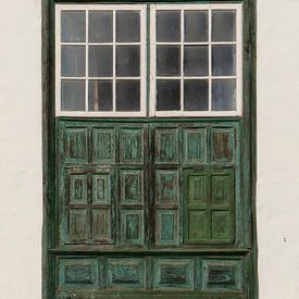 Spaanse raam luik / deur,  Lanzarote van Andrew Chang