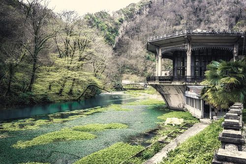 Abandoned train station in Paradise