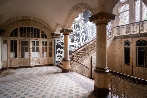 Hall d'entrée abandonné.