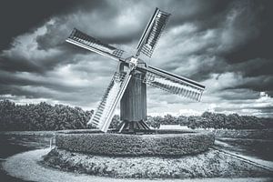 Holländische Windmühle in der alten Festungsstadt