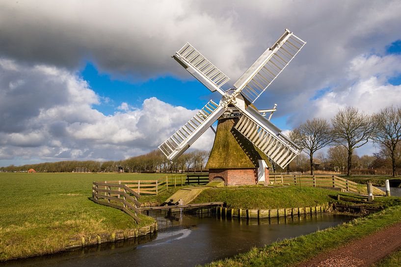 Windmill 'Het Witte Lam' by Dick Frieling